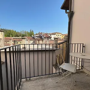 Veronajourneys Apartamento